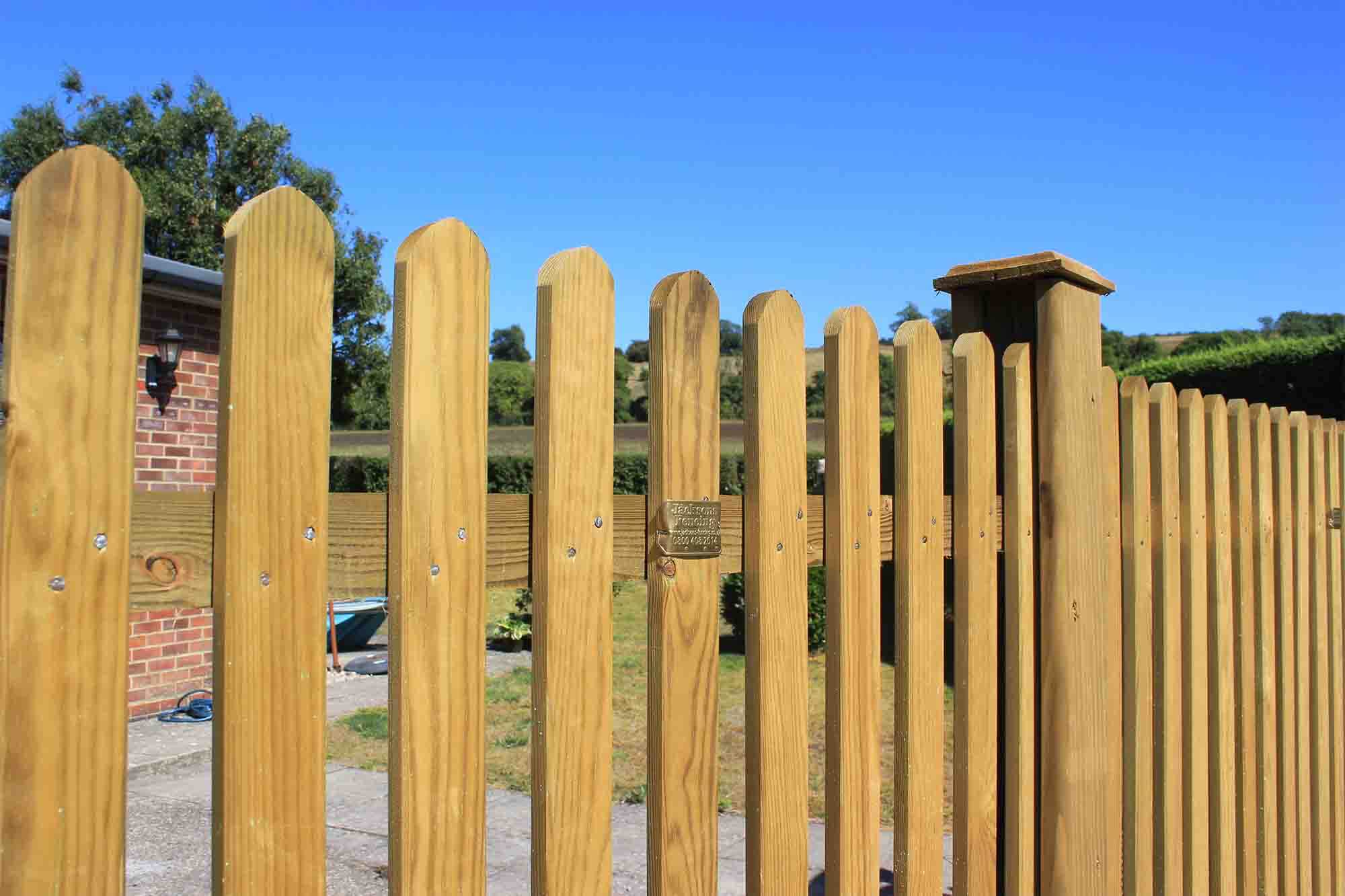 Jacksons Mitre fence panels