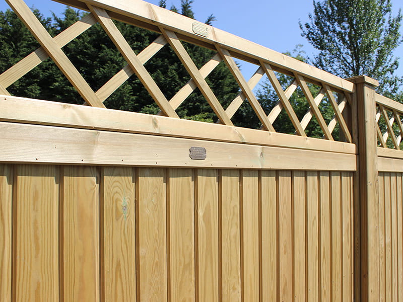 Diamond Trellis Topper